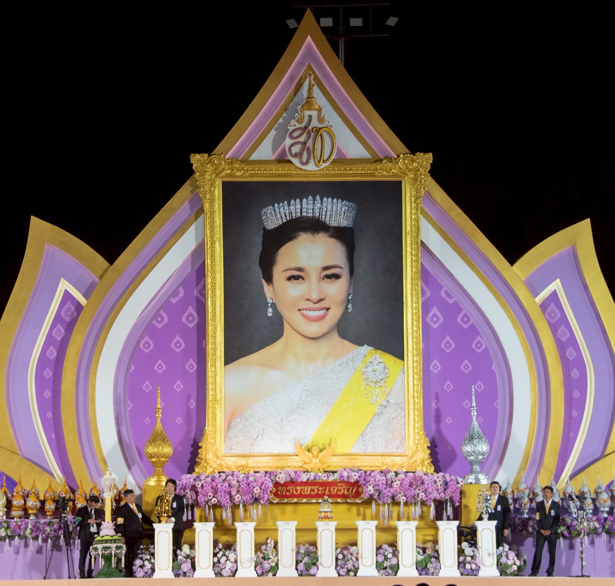 กรมชลฯ ร่วมพิธีจุดเทียนถวายพระพรชัยมงคล เนื่องในโอกาสวันเฉลิมพระชนมพรรษา 4 รอบ สมเด็จพระนางเจ้าสุทิดา พัชรสุธาพิมลลักษณ พระบรมราชินี 3 มิถุนายน 2569