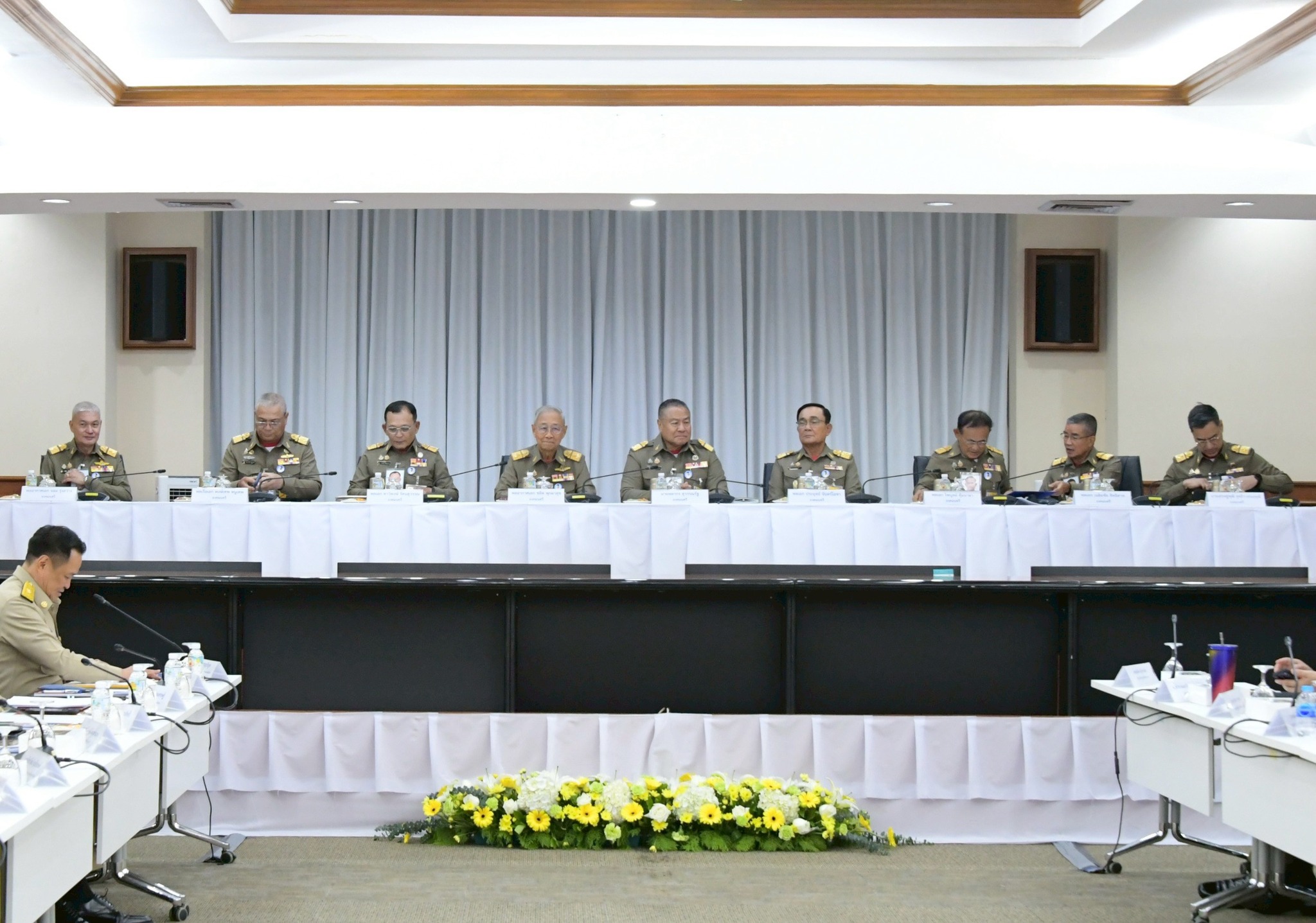 กรมชล ฯ ร่วมประชุมกับ คณะองคมนตรี ติดตามสถานการณ์น้ำทั้งประเทศ เตรียมพร้อมรับมืออุทกภัยช่วงฤดูฝนต่อเนื่องถึงฤดูแล้ง ปี 2569/2570