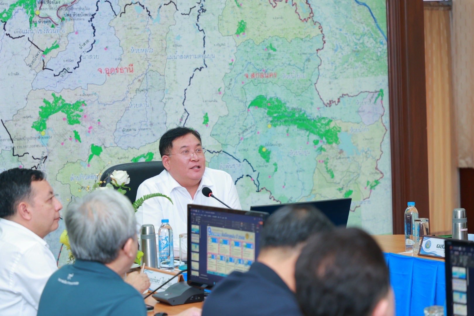 รองอธิบดีกรมชลฯ ติดตามสถานการณ์น้ำในเขต สชป.5 