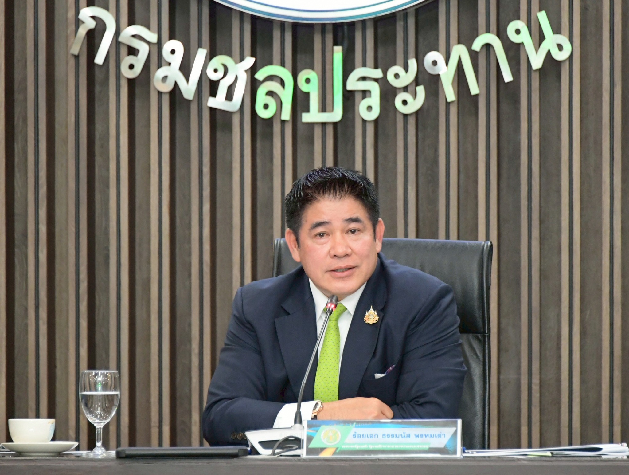 รองนายกฯธรรมนัส นำทีมกระทรวงเกษตรฯ เดินหน้า 6 แนวทางสานต่อนโยบายหลัก ดันไทยสู่ศูนย์กลางการเกษตรและอาหารของโลก ชู “3 สร้าง” ยกคุณภาพชีวิตเกษตรกรไทย