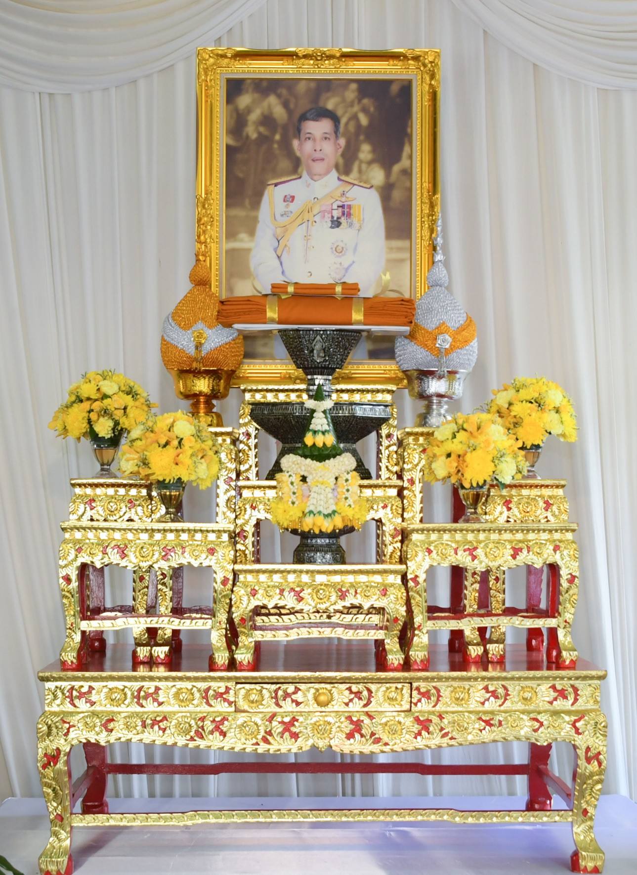 กรมชลประทานถวายผ้าพระกฐินพระราชทาน ประจำปี 2568 ณ วัดมหาธาตุ จ.ราชบุรี