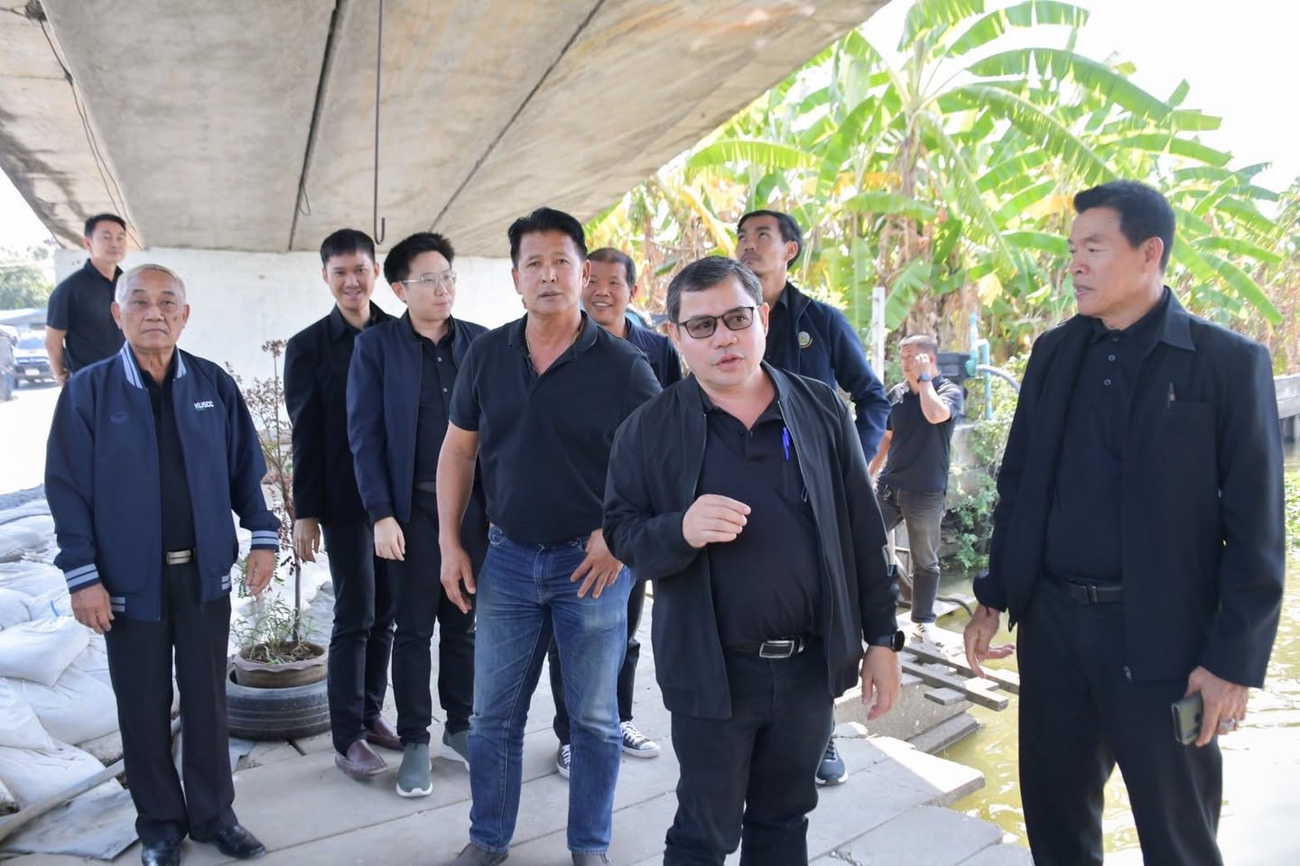 ชาวนครปฐมอุ่นใจ “ดูง่าย รู้ไว เตือนทัน” กรมชลฯ เดินหน้าติดตั้ง Flood Marks ยกระดับการเตือนภัยน้ำท่วม เสริมความปลอดภัยทุกชุมชน