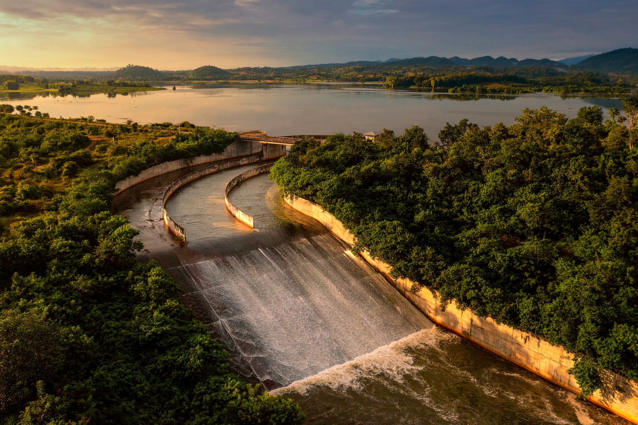 กรมชลฯ เผยน้ำอ่างฯ ทั่วประเทศ 69% เดินหน้าบริหารจัดการตามแผน พร้อมให้ความช่วยเหลือประชาชนอย่างต่อเนื่องในช่วงฤดูแล้ง