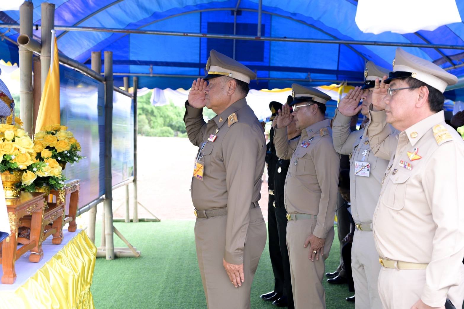 องคมนตรี ติดตามและขับเคลื่อนโครงการอันเนื่องมาจากพระราชดำริ พื้นที่จังหวัดพิษณุโลก